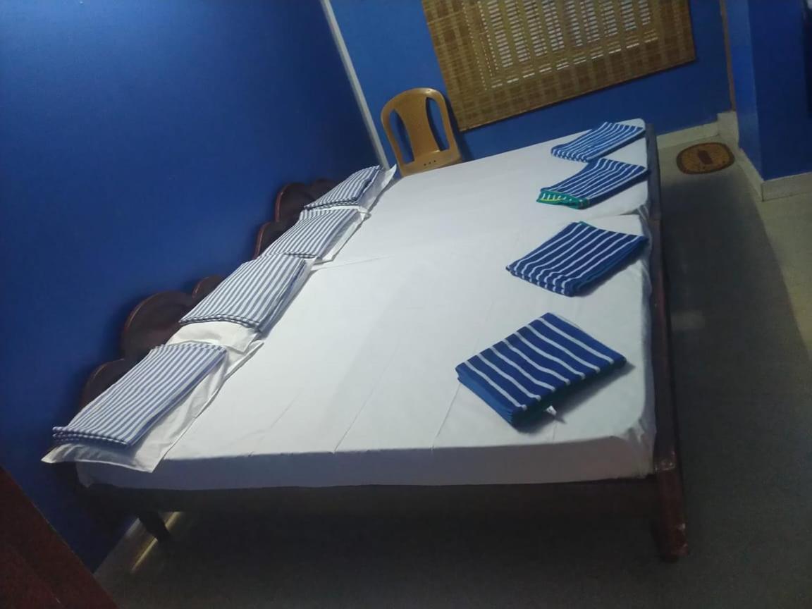 New City Tower Residency Thiruchendur Bagian luar foto